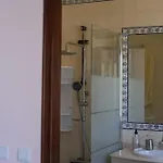 Spacious Portuguese Flat With Pool Next To Апартаменты Алвор