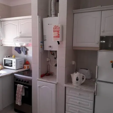 Apartment Spacious Portuguese Flat With Pool Next To Alvor